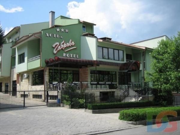 Отель Family Hotel Gabrovo Габрово-13